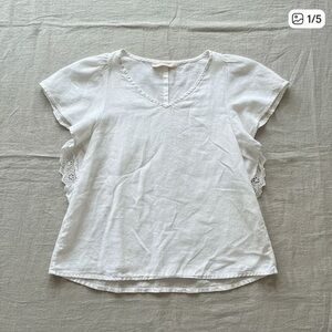 Elegant White Flutter Sleeve Blouse